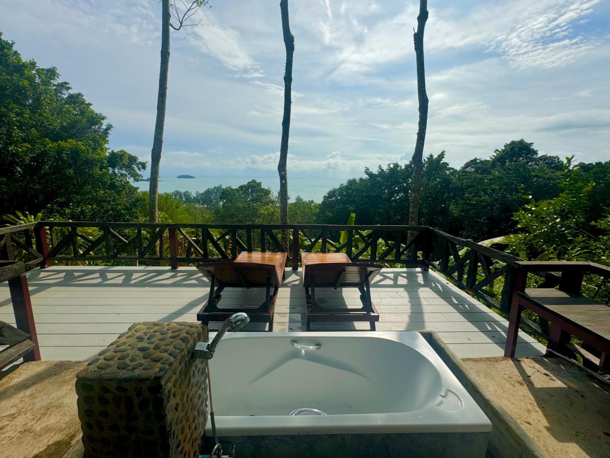 Drifters Anchor Hotel Ban Map Khangkhao Exterior photo